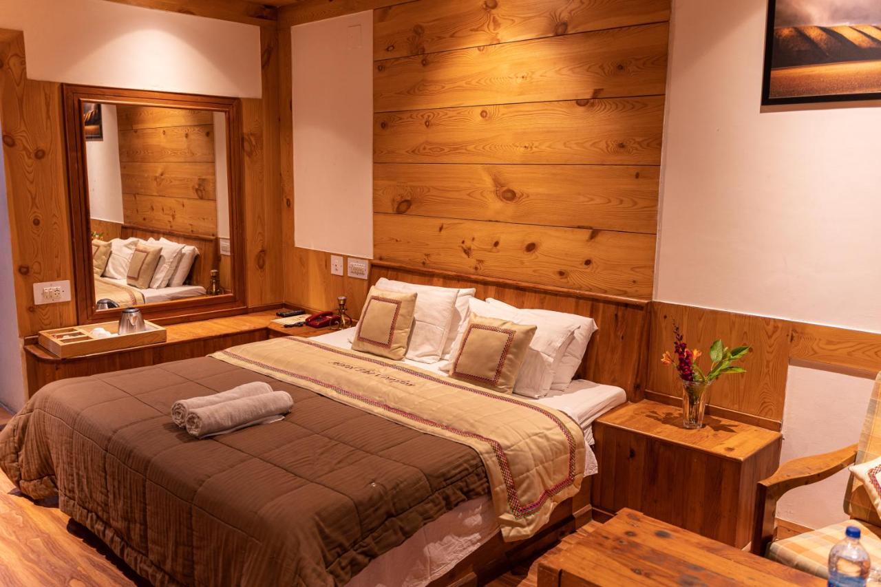 The Conifer Hotel Manali  Exterior photo